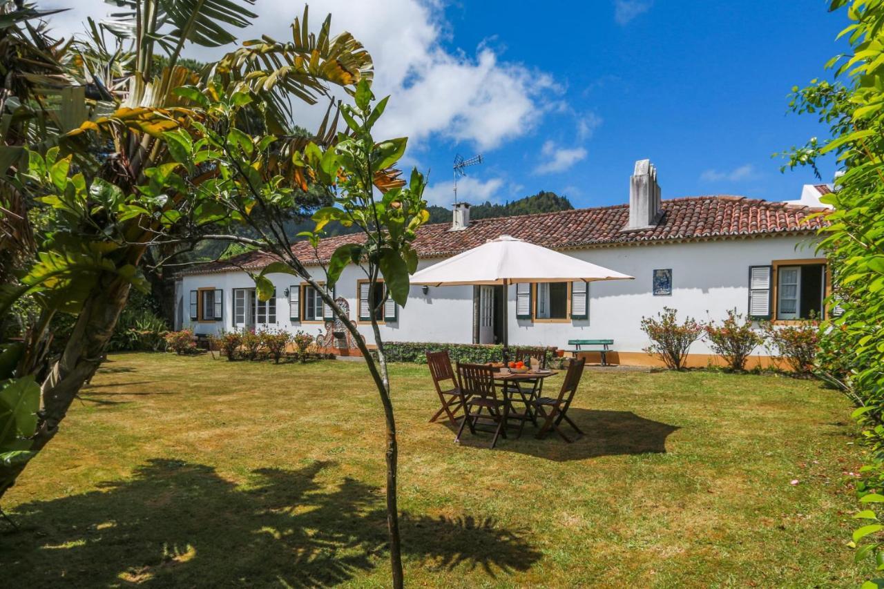 Villa Domus Adepta Family W Garden Furnas  Exterior foto